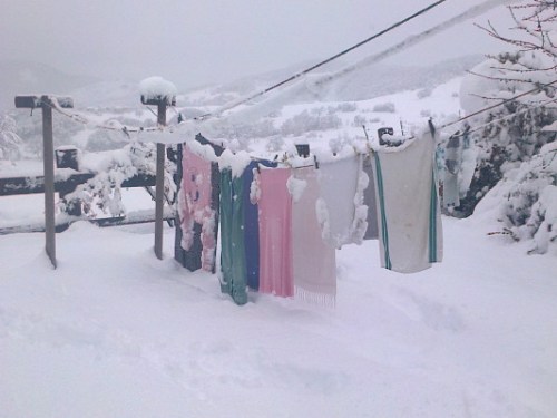 Cinquanta centimetri di neve in una notte di quasi primavera